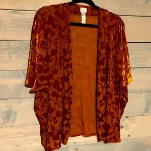 Beautiful burnt orange fly-away with velvet detail